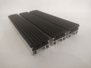 Грязезащитная алюминиевая решетка" ЕuroLux-ECO Light" без шумоизоляции, вставка "Резина+Резина" высота изделия 18 мм, толщина профиля 1,0 мм  - gkeurolux.ru - Екатеринбург